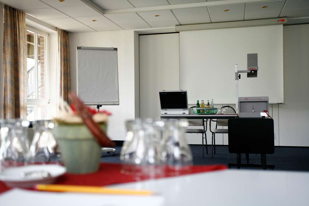 Park Hotel Fasanerie Neustrelitz Amenidades foto