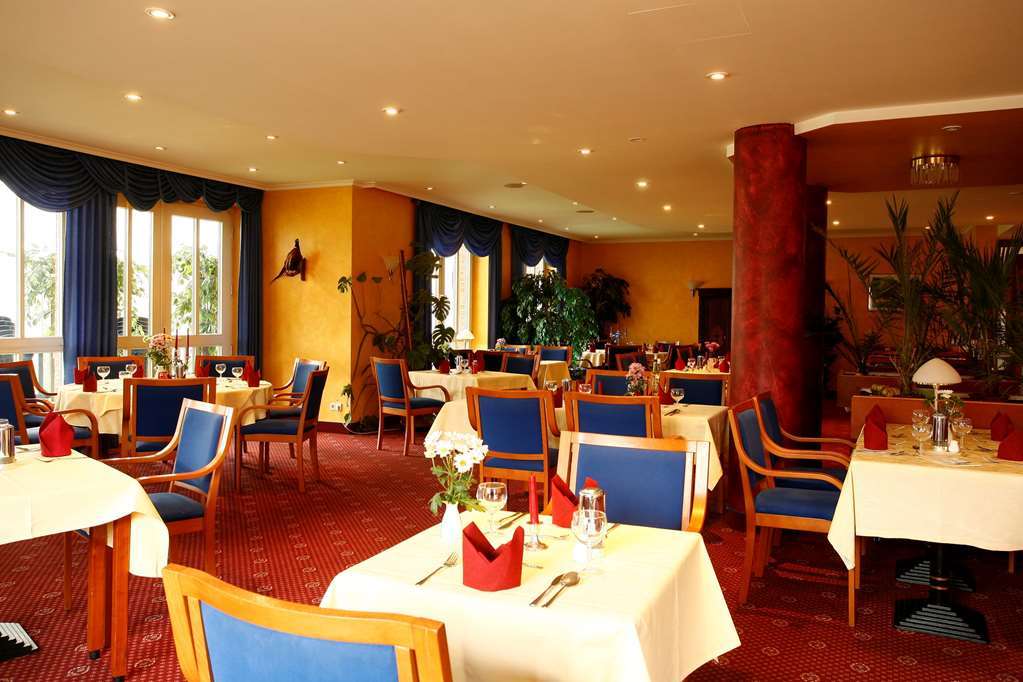 Park Hotel Fasanerie Neustrelitz Restaurante foto