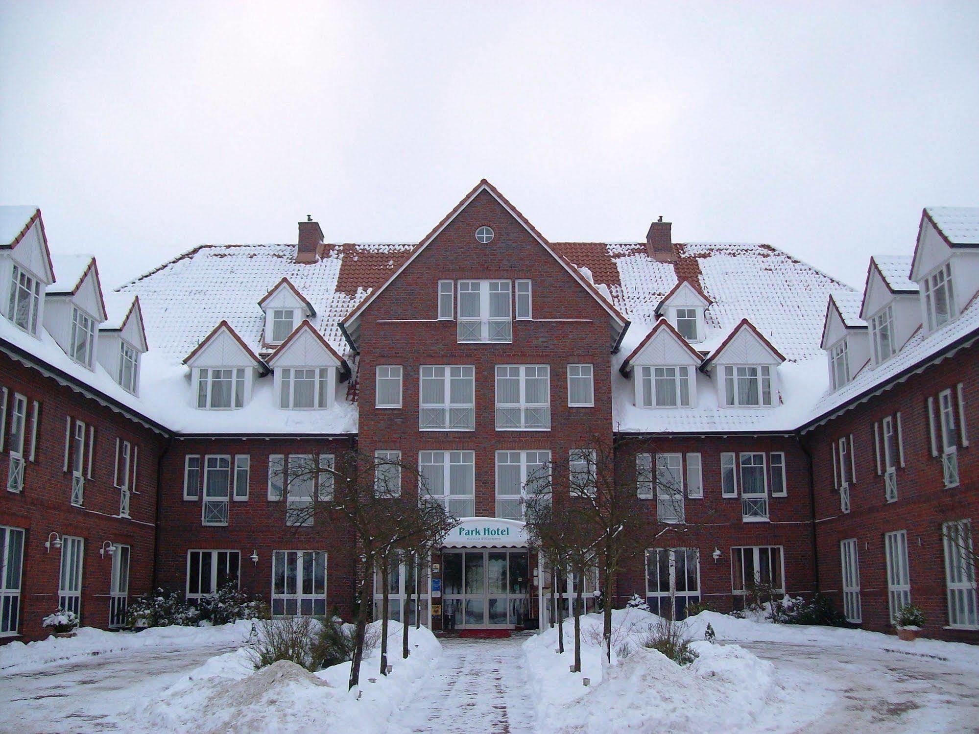 Park Hotel Fasanerie Neustrelitz Exterior foto